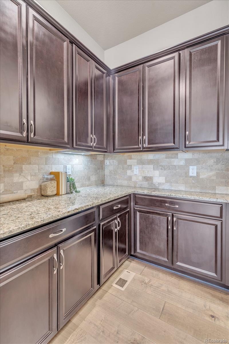 MLS Image #11 for 1306  skyline drive,erie, Colorado