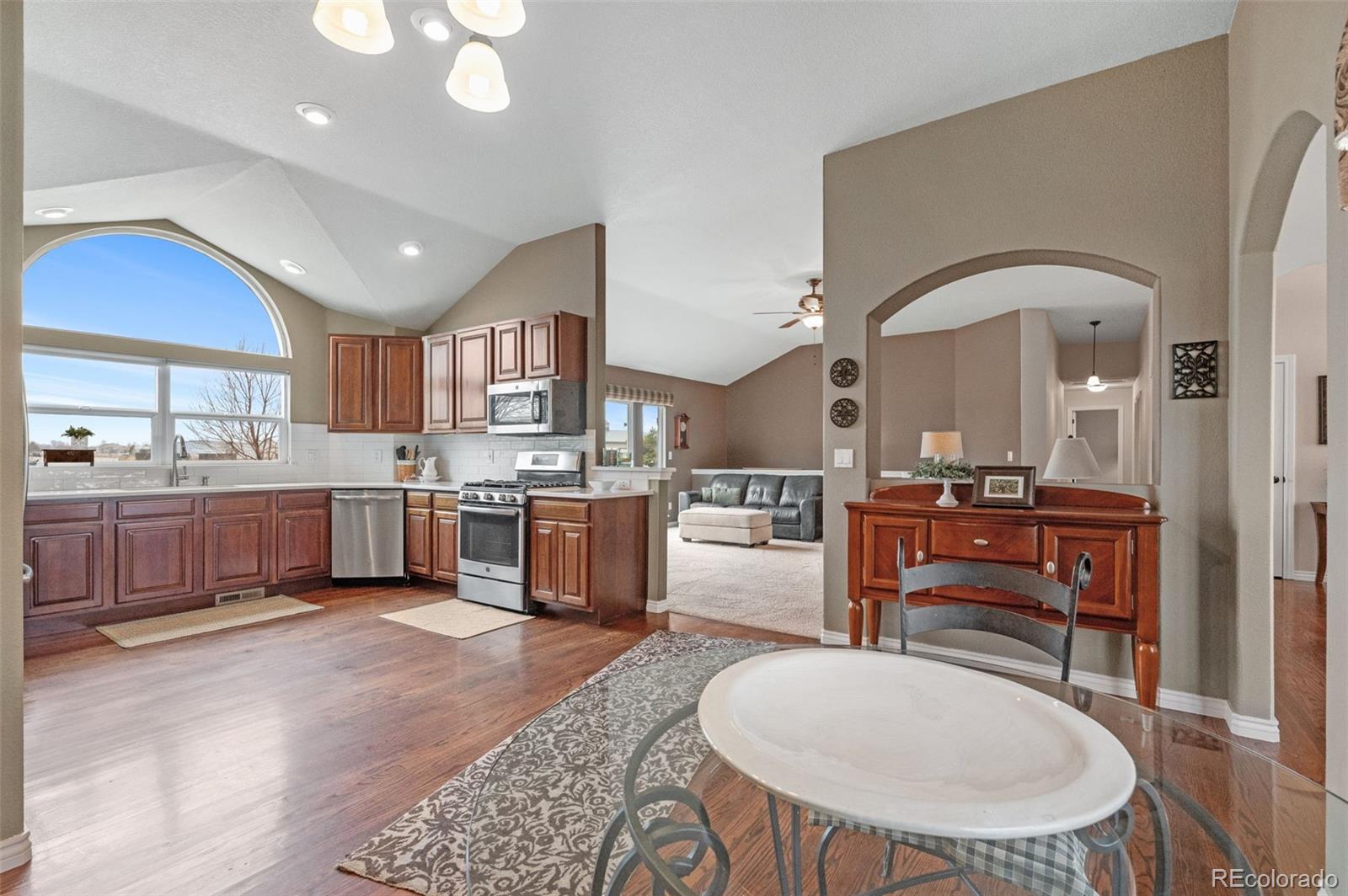 MLS Image #14 for 56600 e 41st avenue,strasburg, Colorado