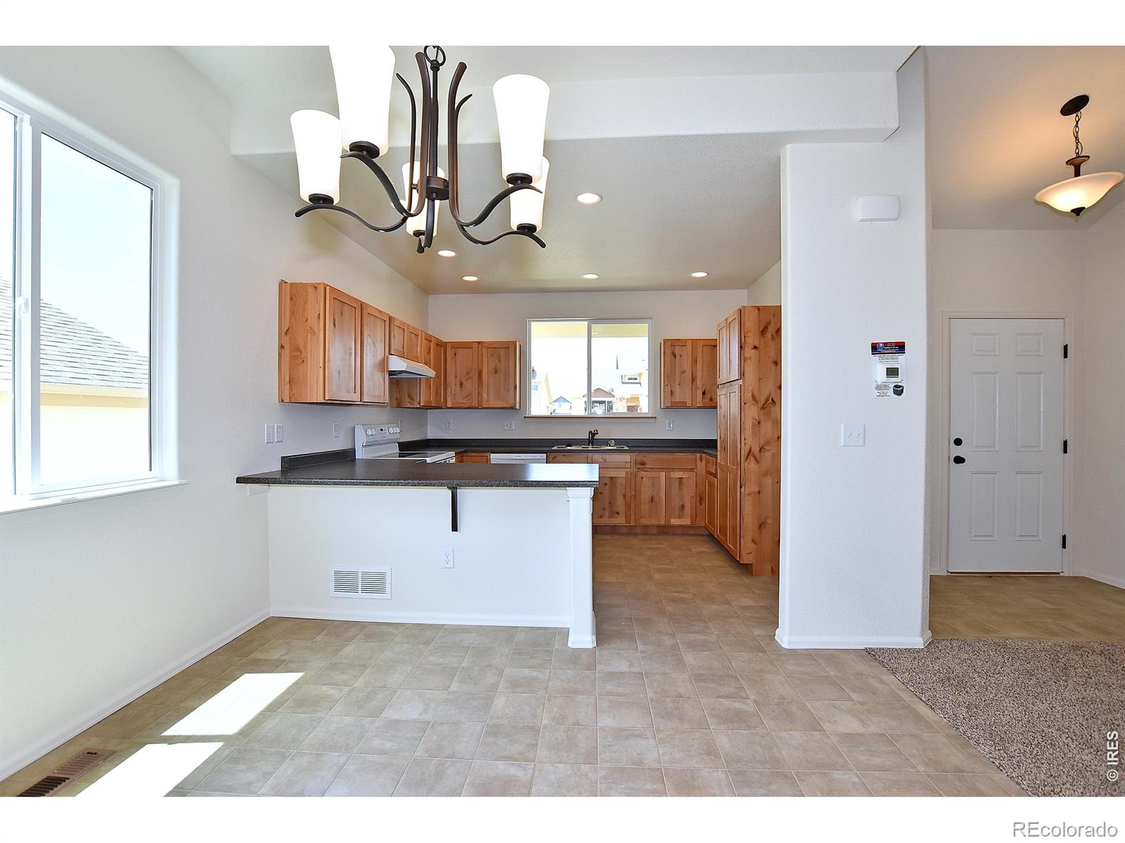 MLS Image #11 for 530  87th avenue,greeley, Colorado