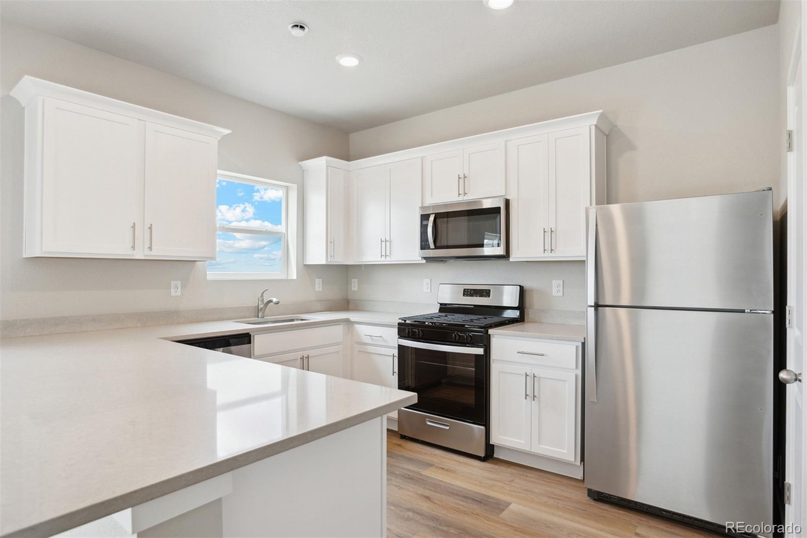 MLS Image #8 for 48200  shetland drive,bennett, Colorado