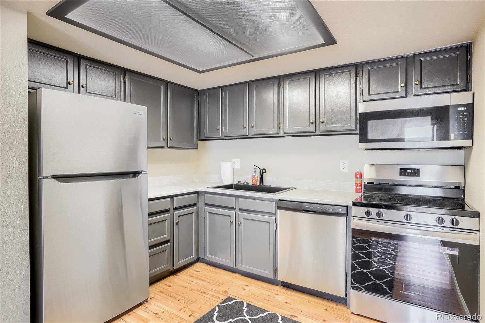 MLS Image #4 for 9680  brentwood way,broomfield, Colorado