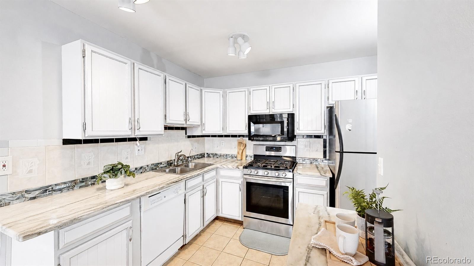 MLS Image #11 for 1511  seneca circle,lafayette, Colorado