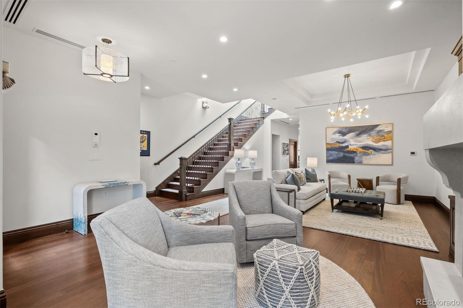 MLS Image #11 for 105  fillmore street 203,denver, Colorado