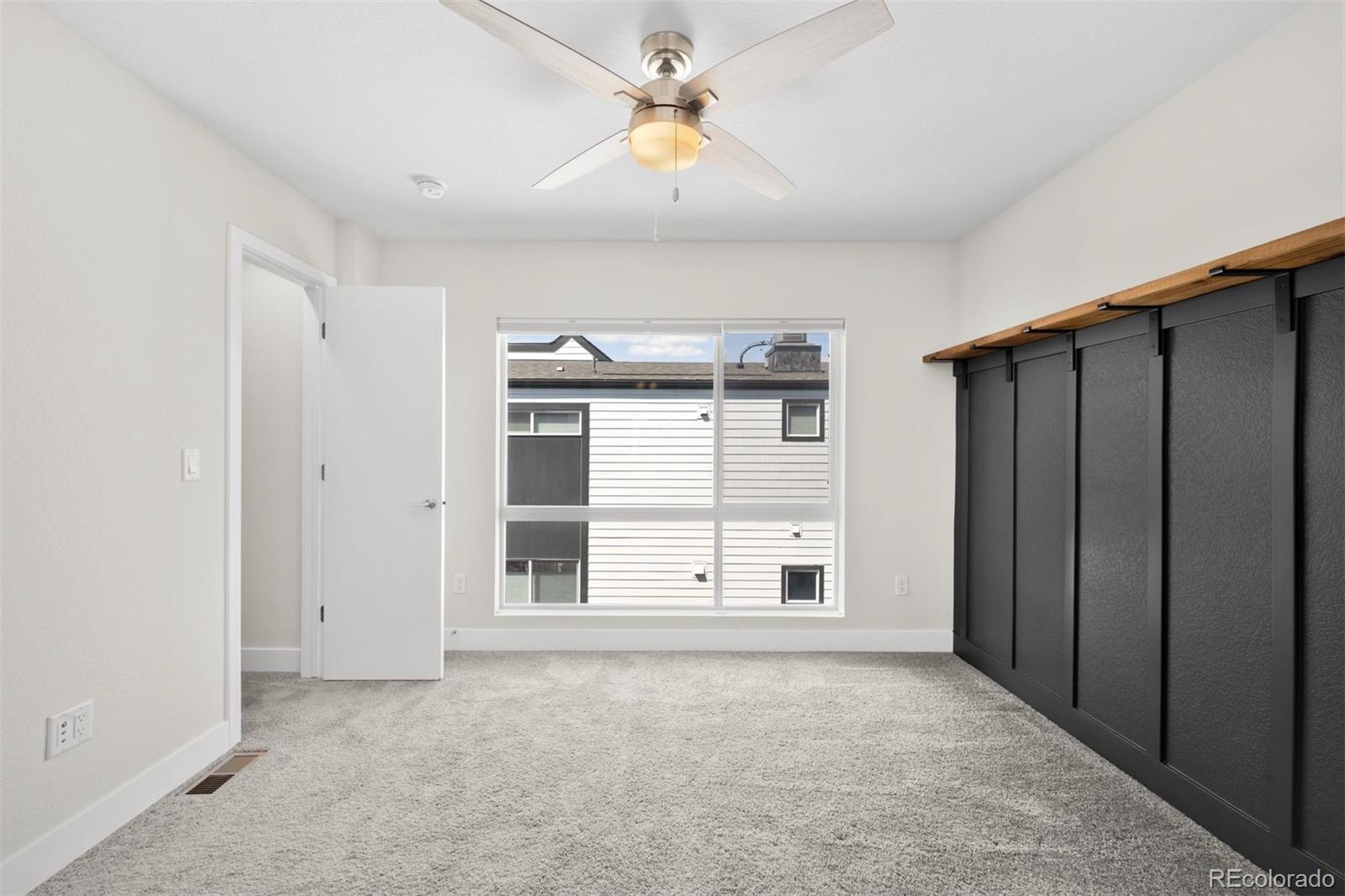 MLS Image #13 for 5538 w 11th place,lakewood, Colorado