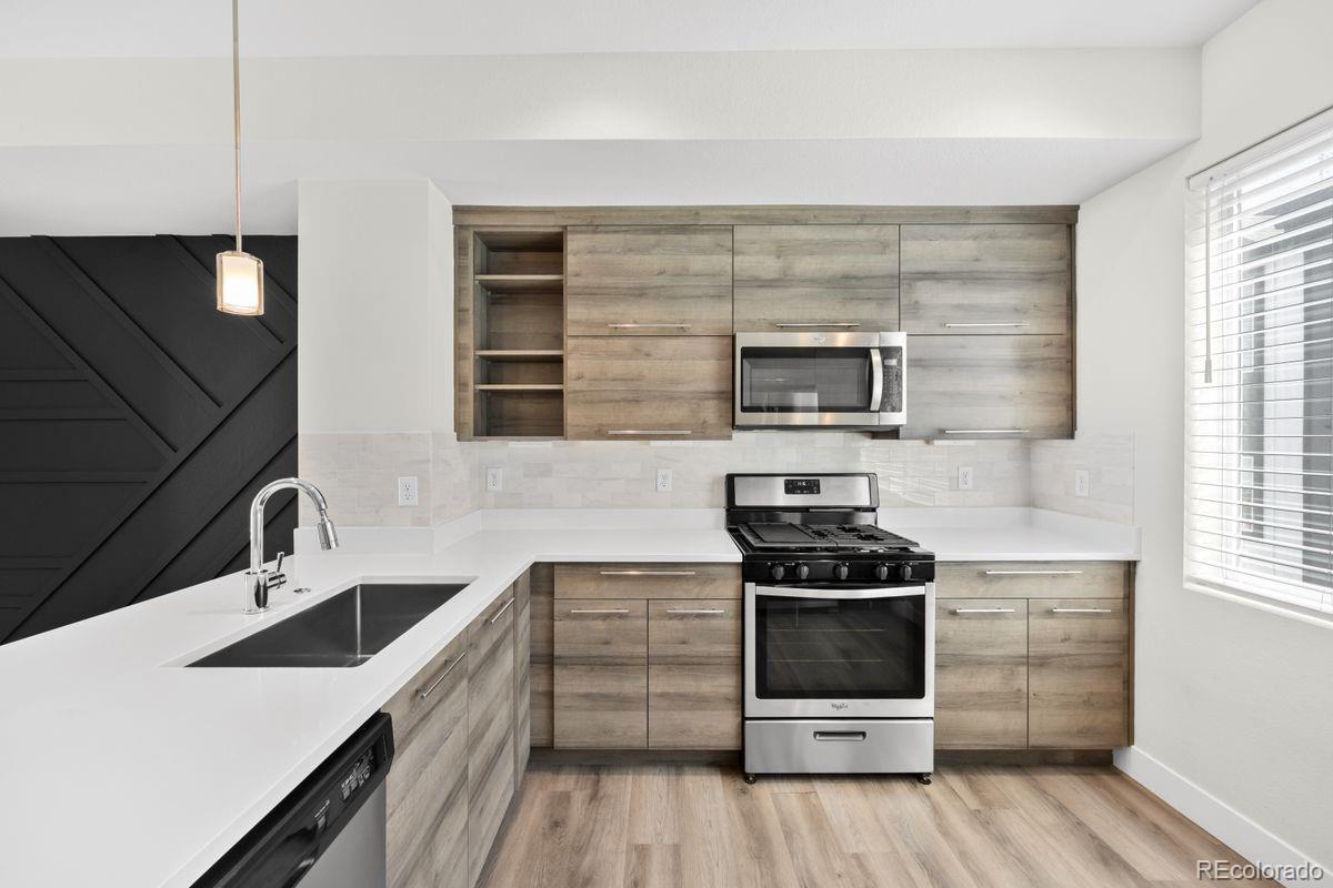 MLS Image #4 for 5538 w 11th place,lakewood, Colorado