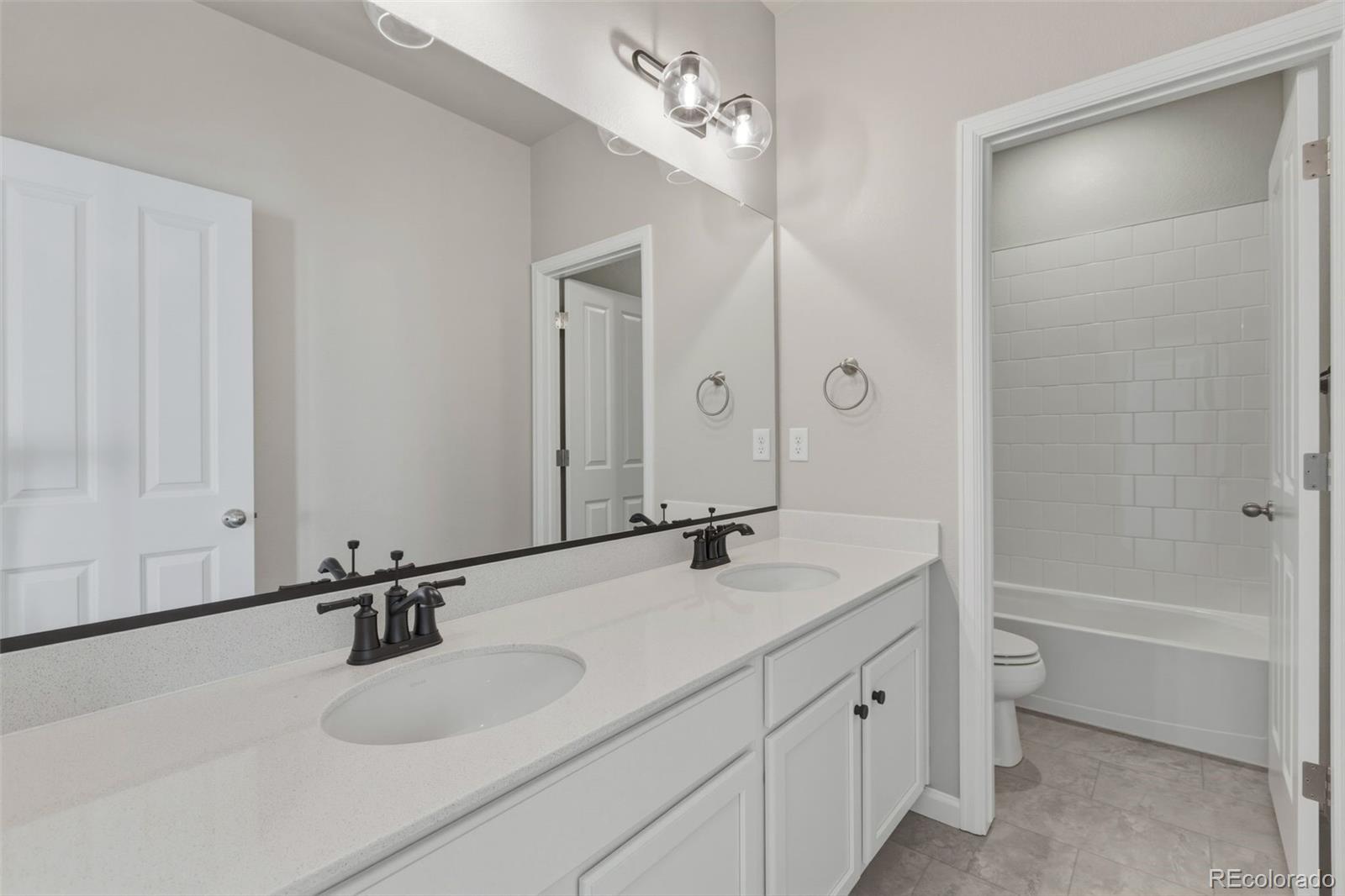 MLS Image #26 for 24317 e river front drive,aurora, Colorado