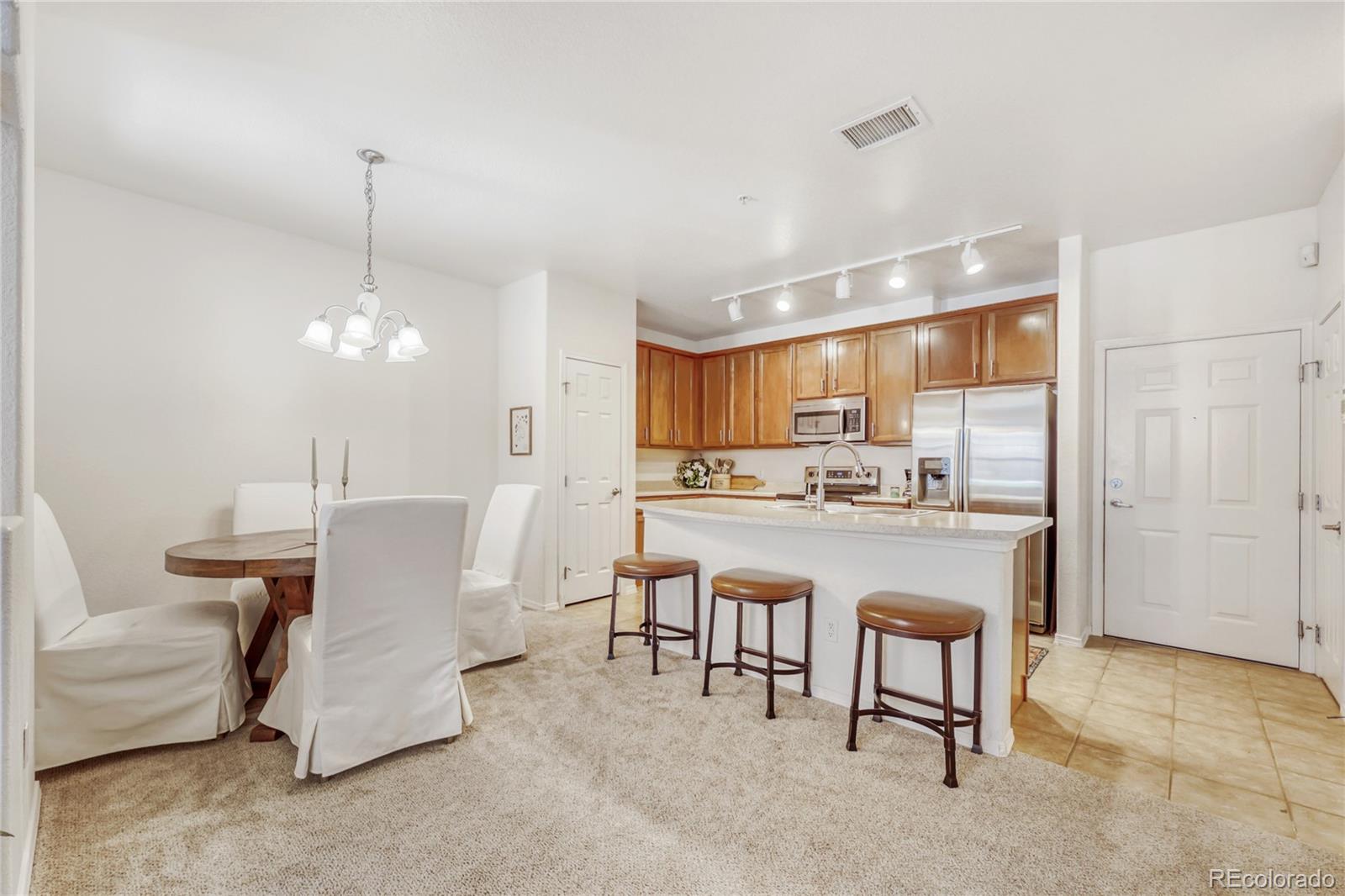 MLS Image #10 for 15455  canyon rim drive,englewood, Colorado