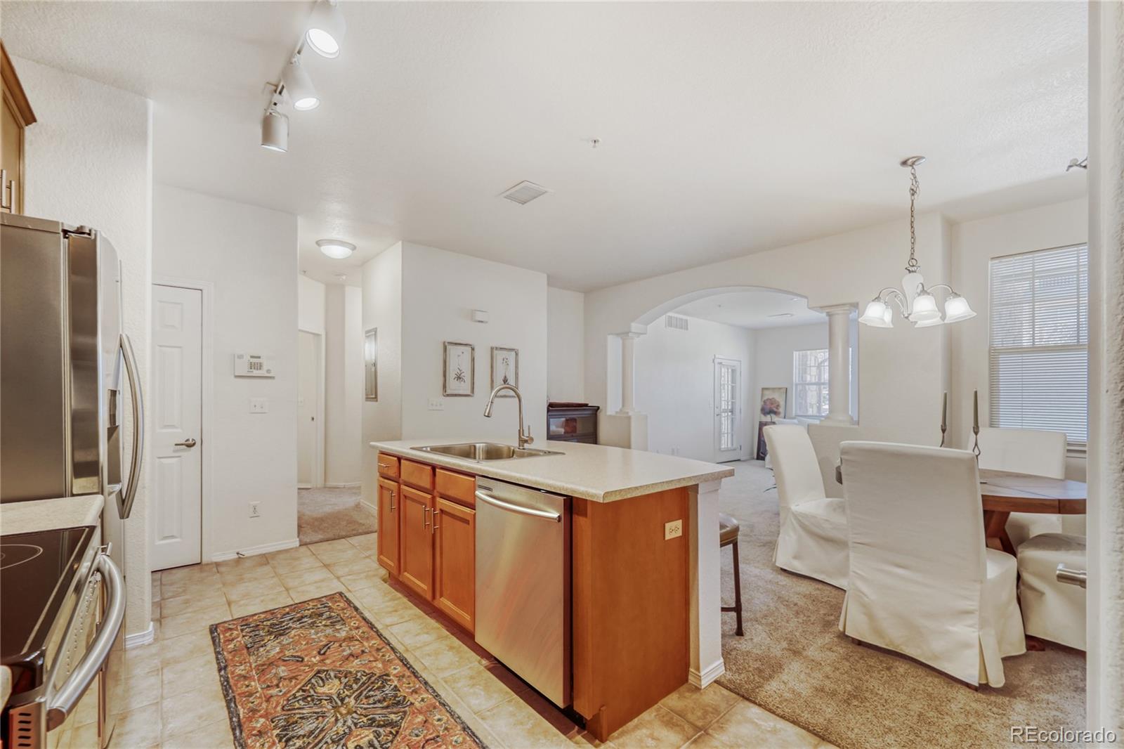 MLS Image #5 for 15455  canyon rim drive,englewood, Colorado