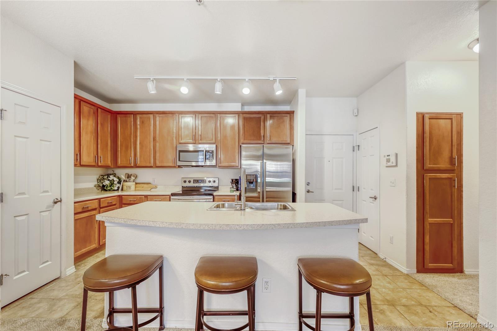 MLS Image #8 for 15455  canyon rim drive,englewood, Colorado