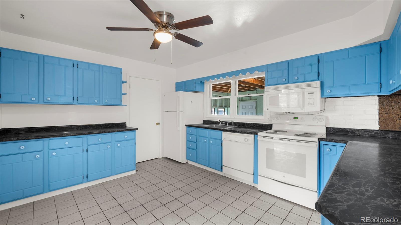 MLS Image #18 for 3710  manchester street,colorado springs, Colorado