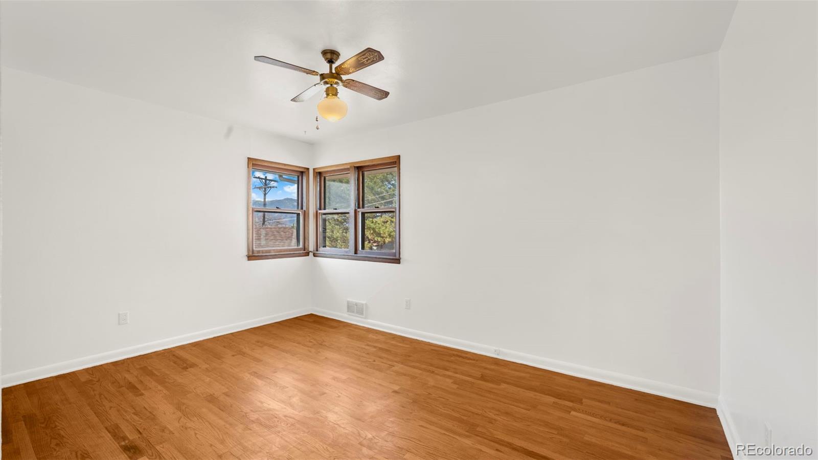 MLS Image #28 for 3710  manchester street,colorado springs, Colorado