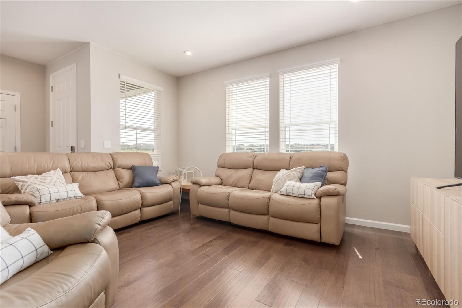 MLS Image #7 for 7153  othello street,castle pines, Colorado