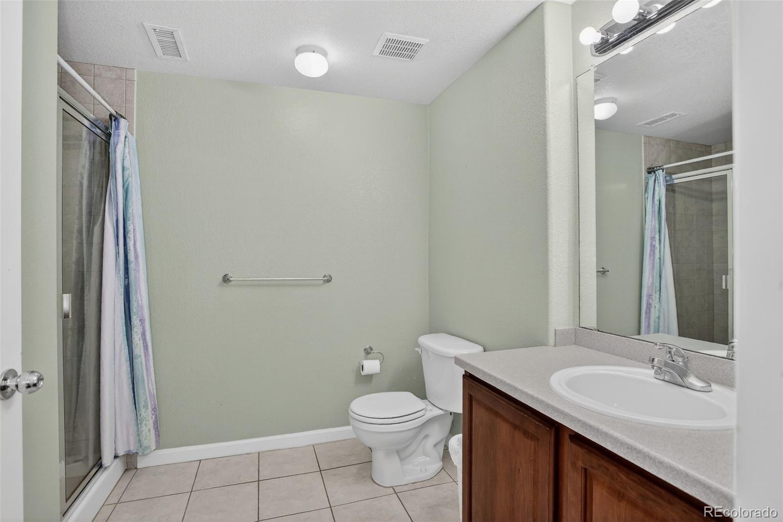 MLS Image #10 for 5800  tower road,denver, Colorado