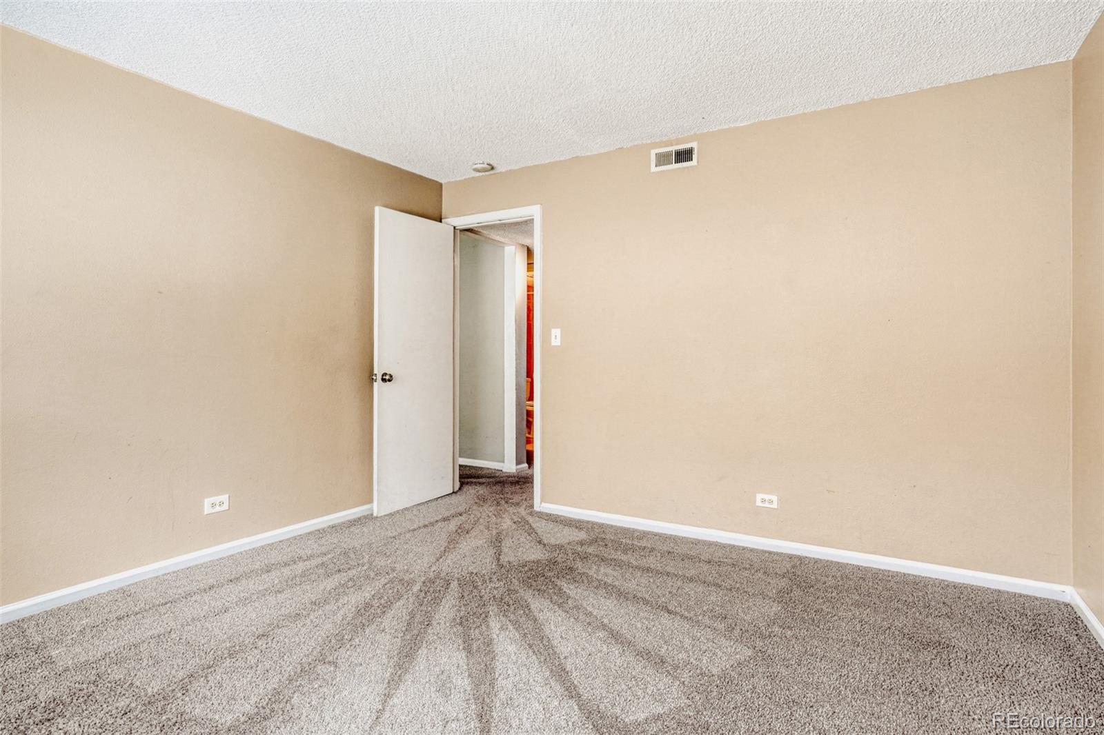 MLS Image #13 for 9370 e girard avenue,denver, Colorado