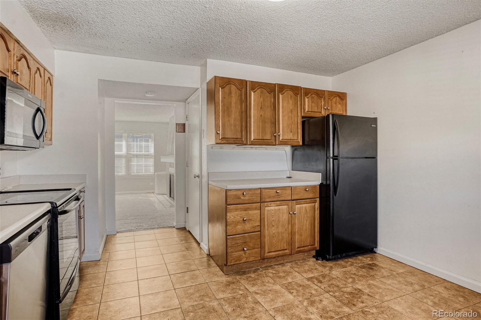 MLS Image #6 for 9370 e girard avenue,denver, Colorado