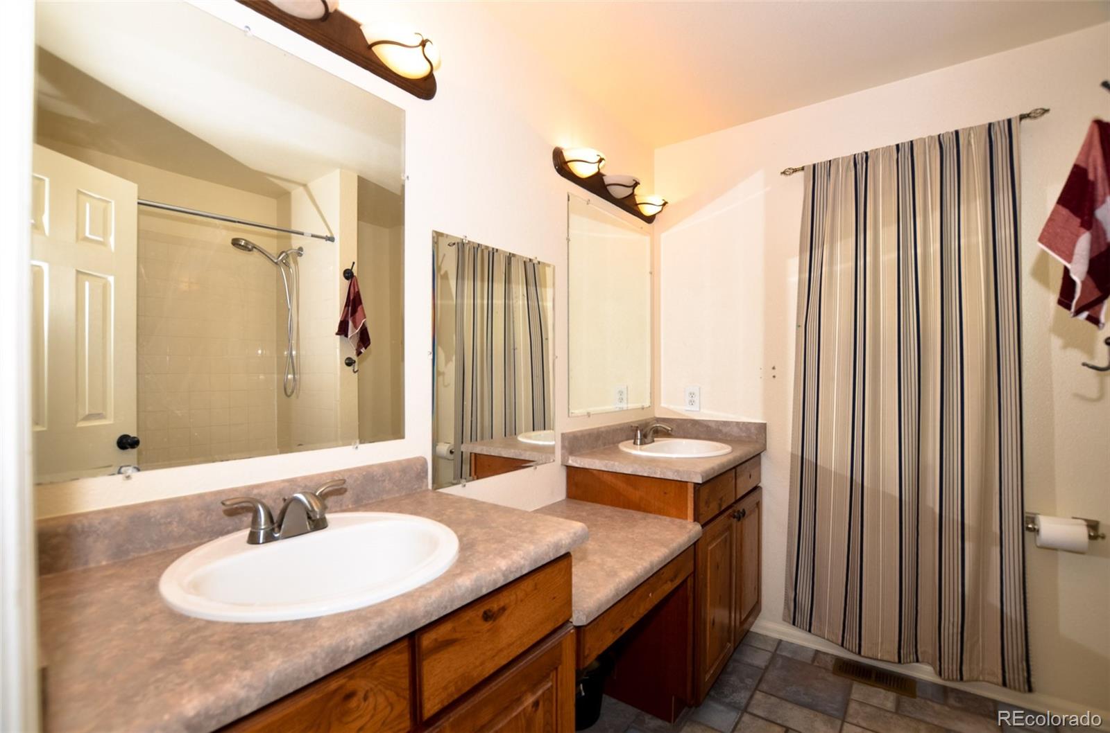 MLS Image #24 for 14831 e penwood place,aurora, Colorado