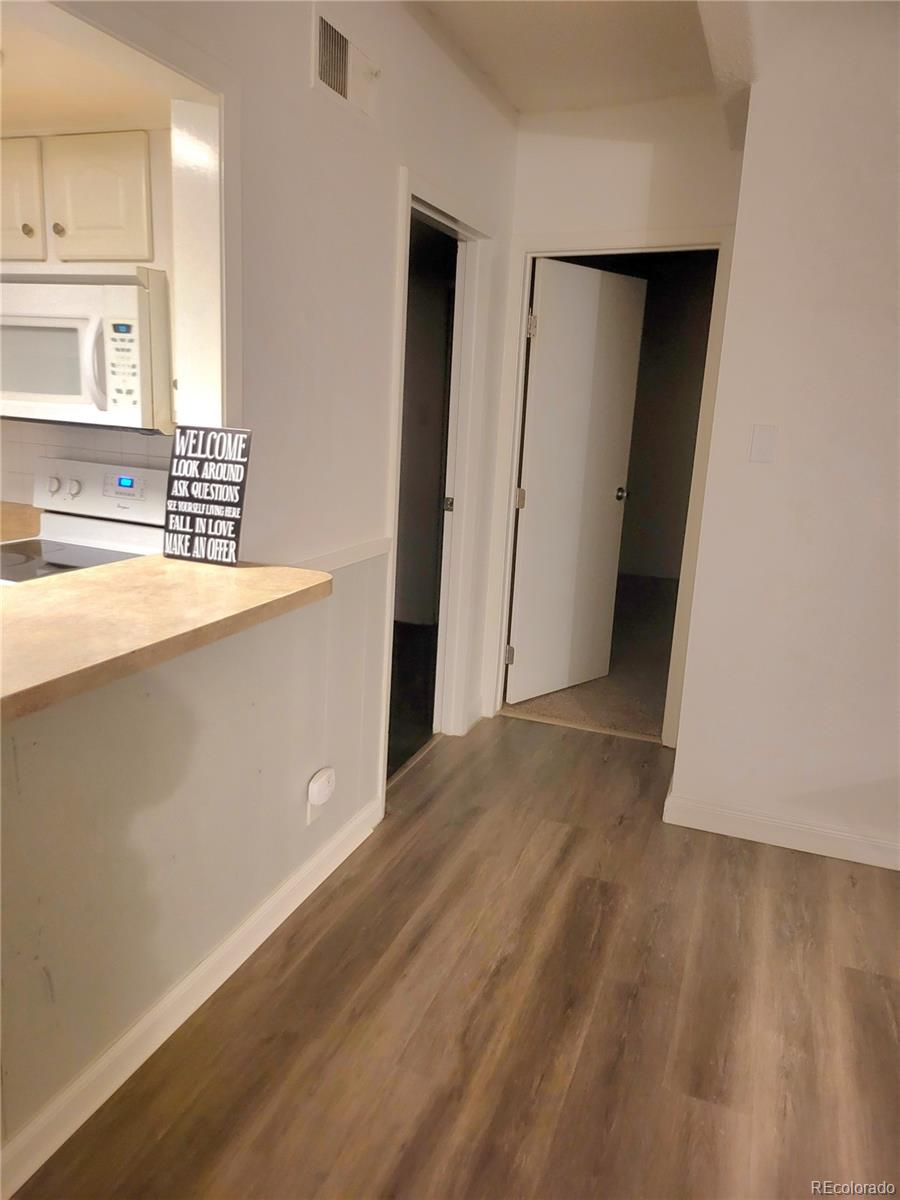 MLS Image #7 for 2525 s dayton way,denver, Colorado