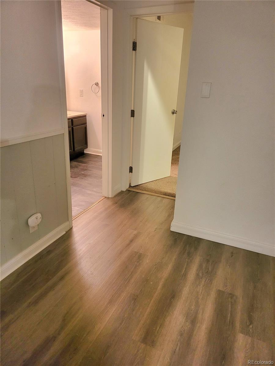 MLS Image #8 for 2525 s dayton way,denver, Colorado