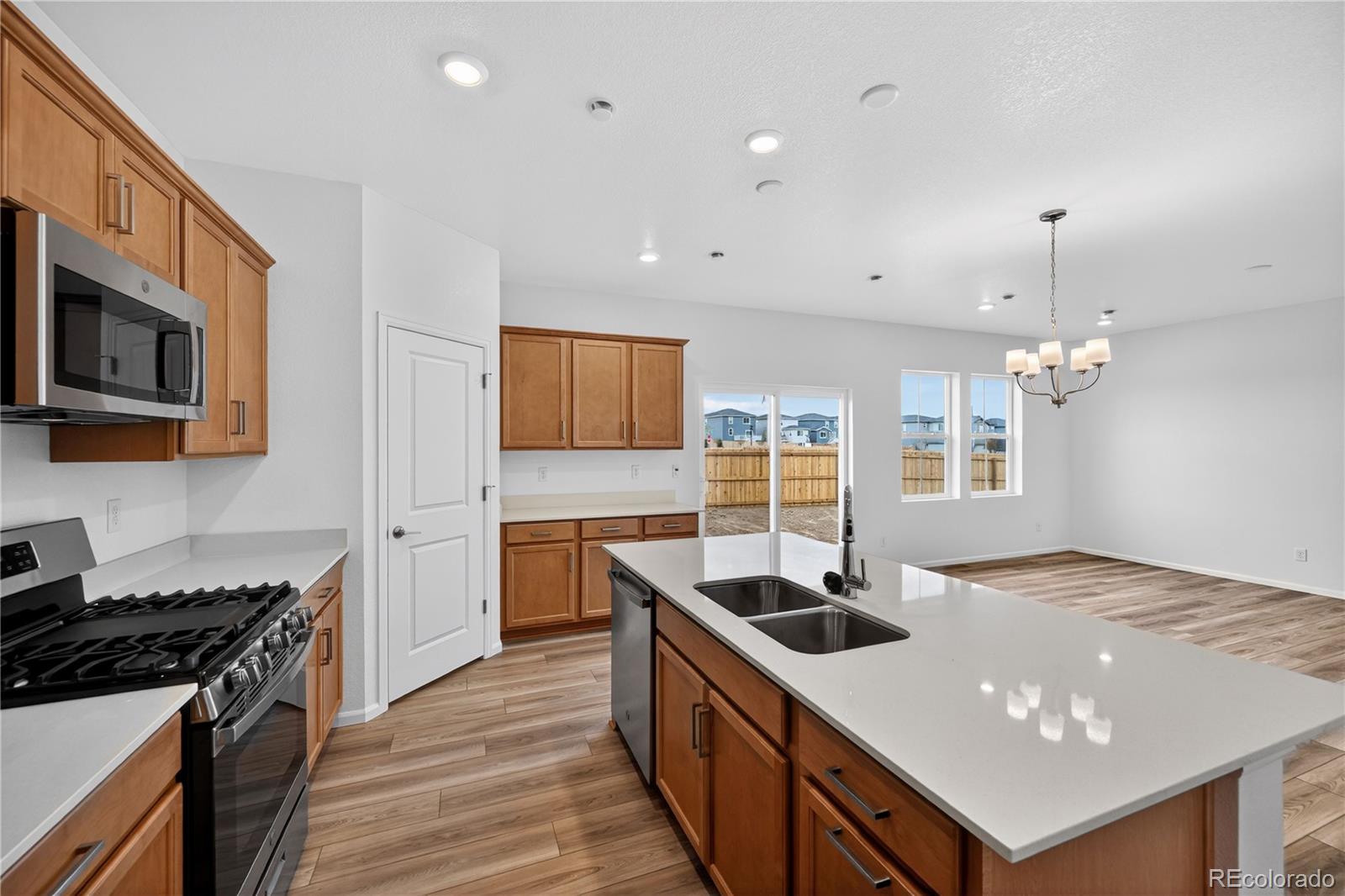 MLS Image #7 for 705  96th avenue place,greeley, Colorado