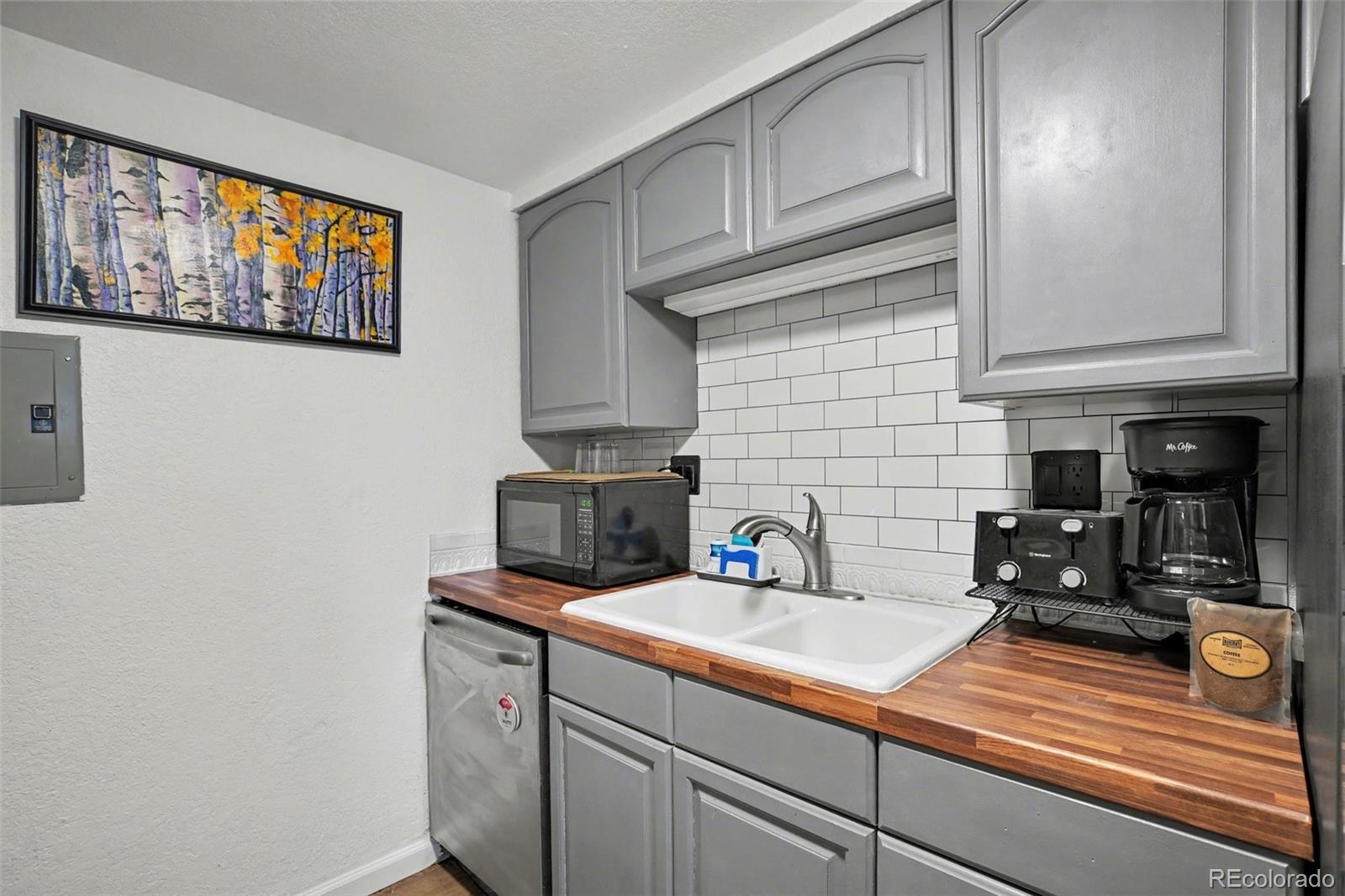 MLS Image #9 for 12124  melody drive,denver, Colorado