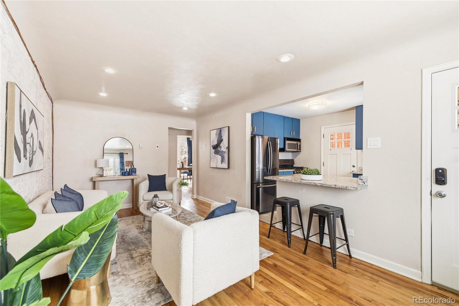 MLS Image #9 for 438 n downing street,denver, Colorado