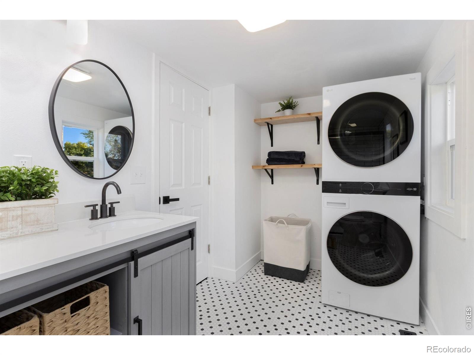 MLS Image #11 for 437  clover lane,fort collins, Colorado