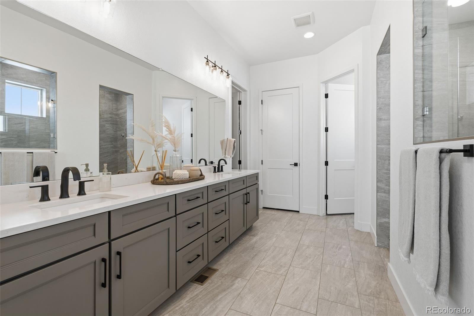 MLS Image #25 for 11374  autumn moon street,littleton, Colorado