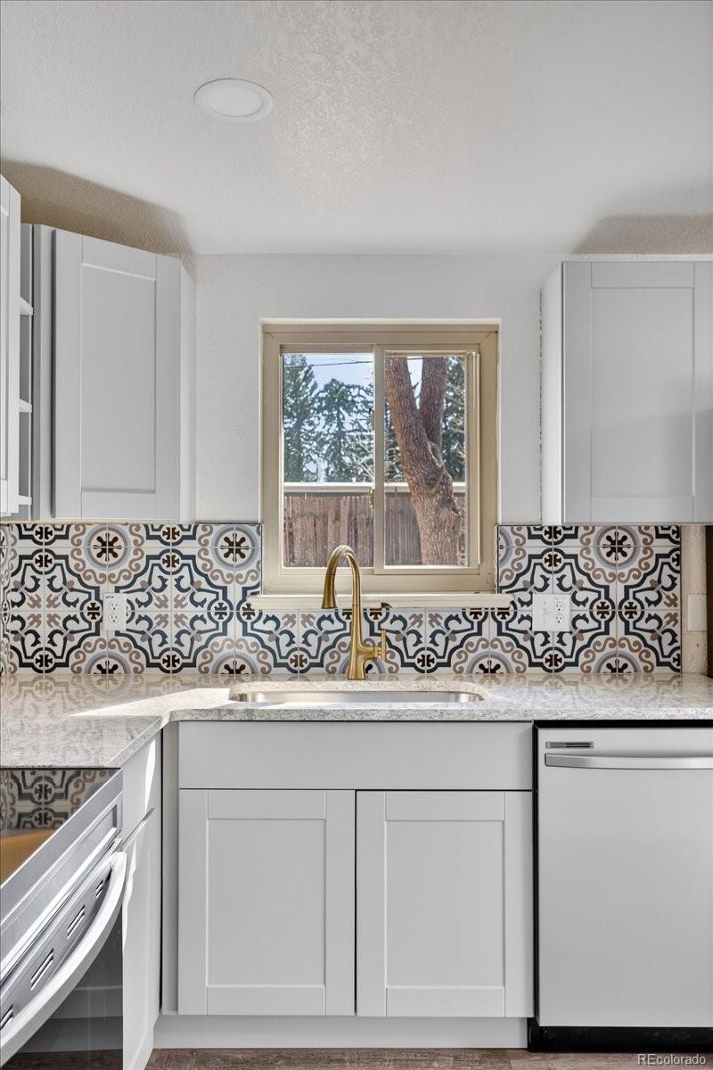MLS Image #15 for 635 w prospect road,fort collins, Colorado