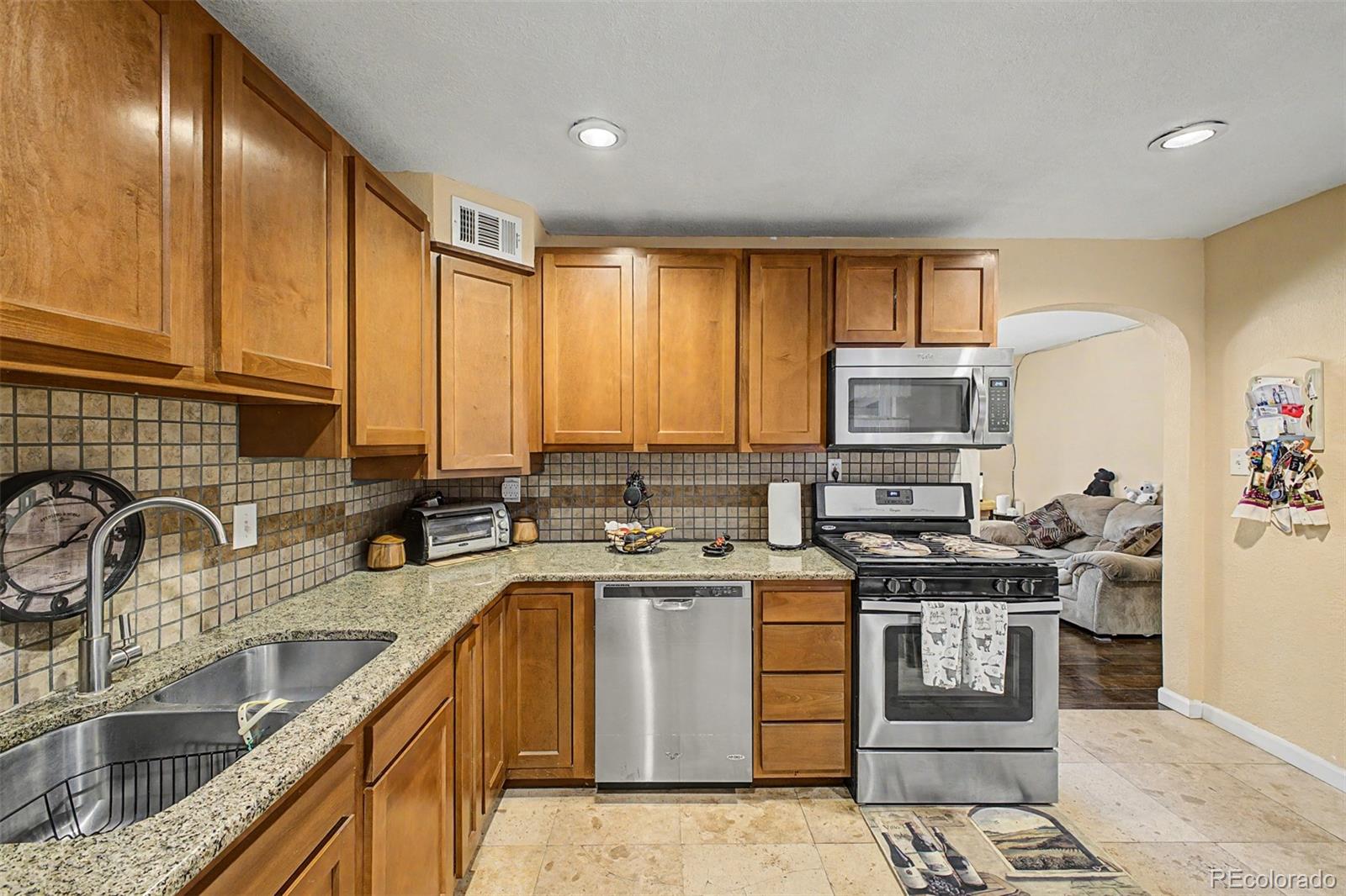 MLS Image #9 for 1050  russell boulevard,thornton, Colorado