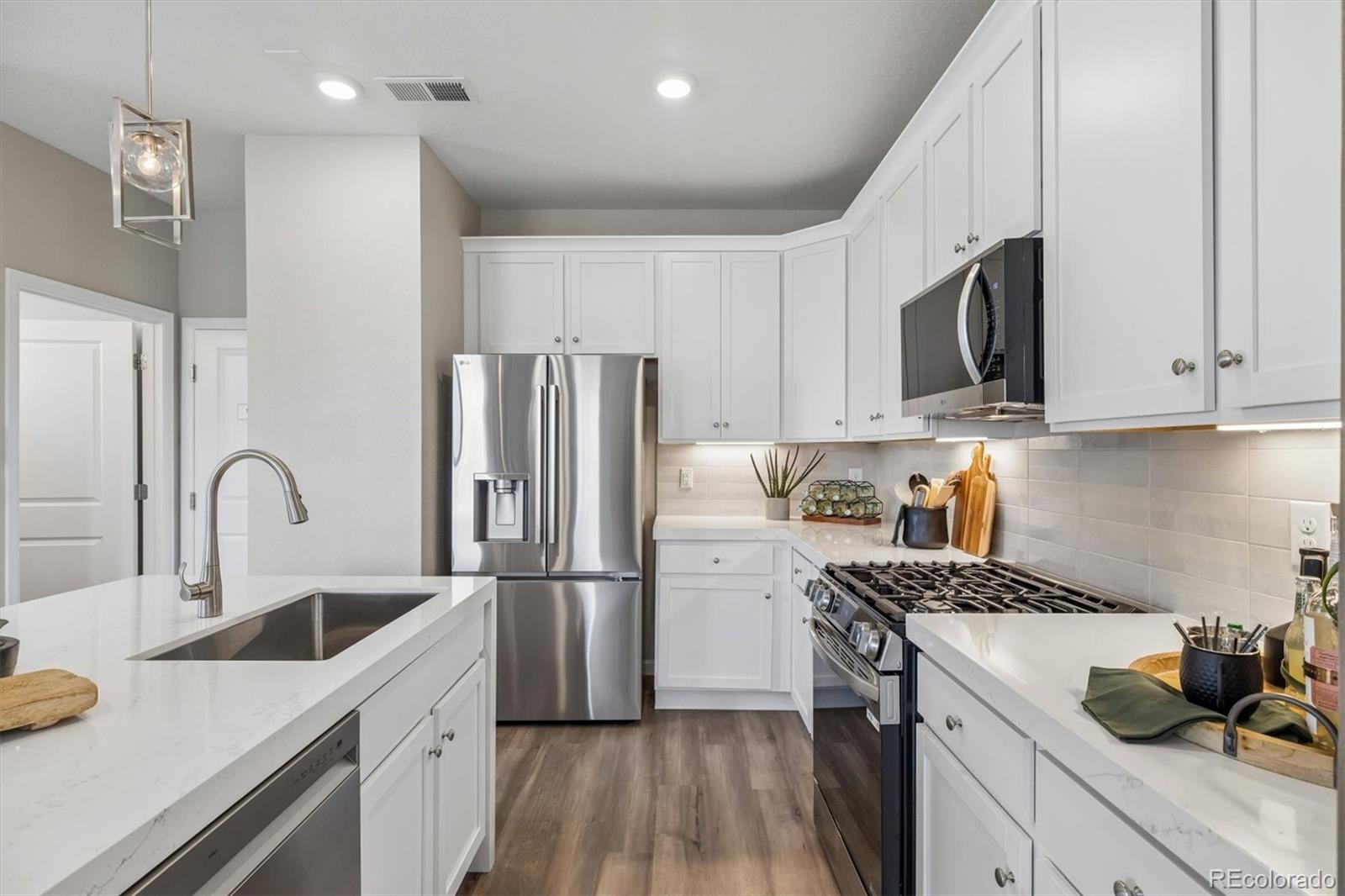 MLS Image #9 for 536  luton drive,castle pines, Colorado