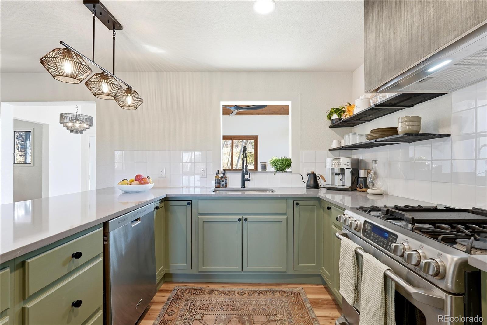 MLS Image #14 for 10477  horizon view drive,morrison, Colorado