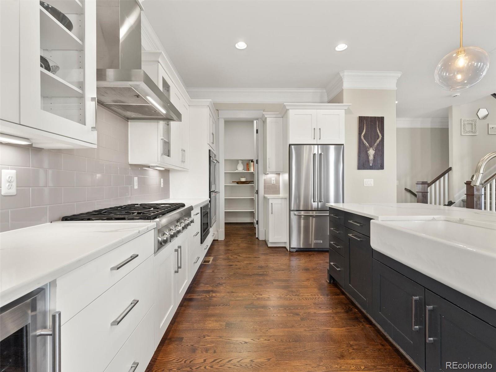 MLS Image #12 for 6092  chester street,denver, Colorado