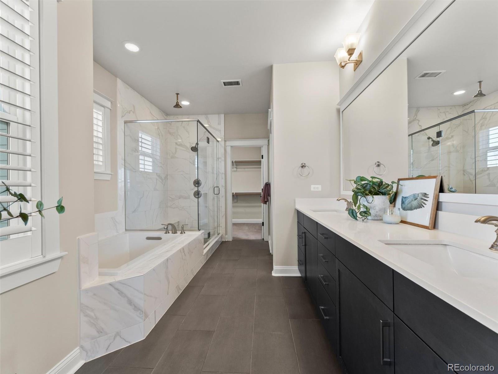MLS Image #21 for 6092  chester street,denver, Colorado
