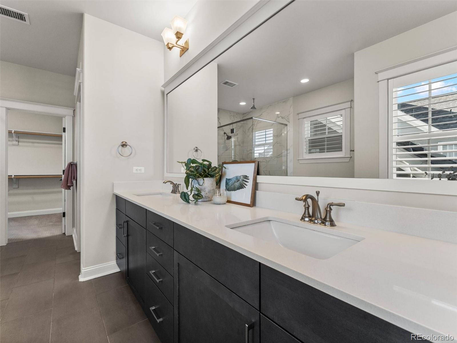 MLS Image #22 for 6092  chester street,denver, Colorado