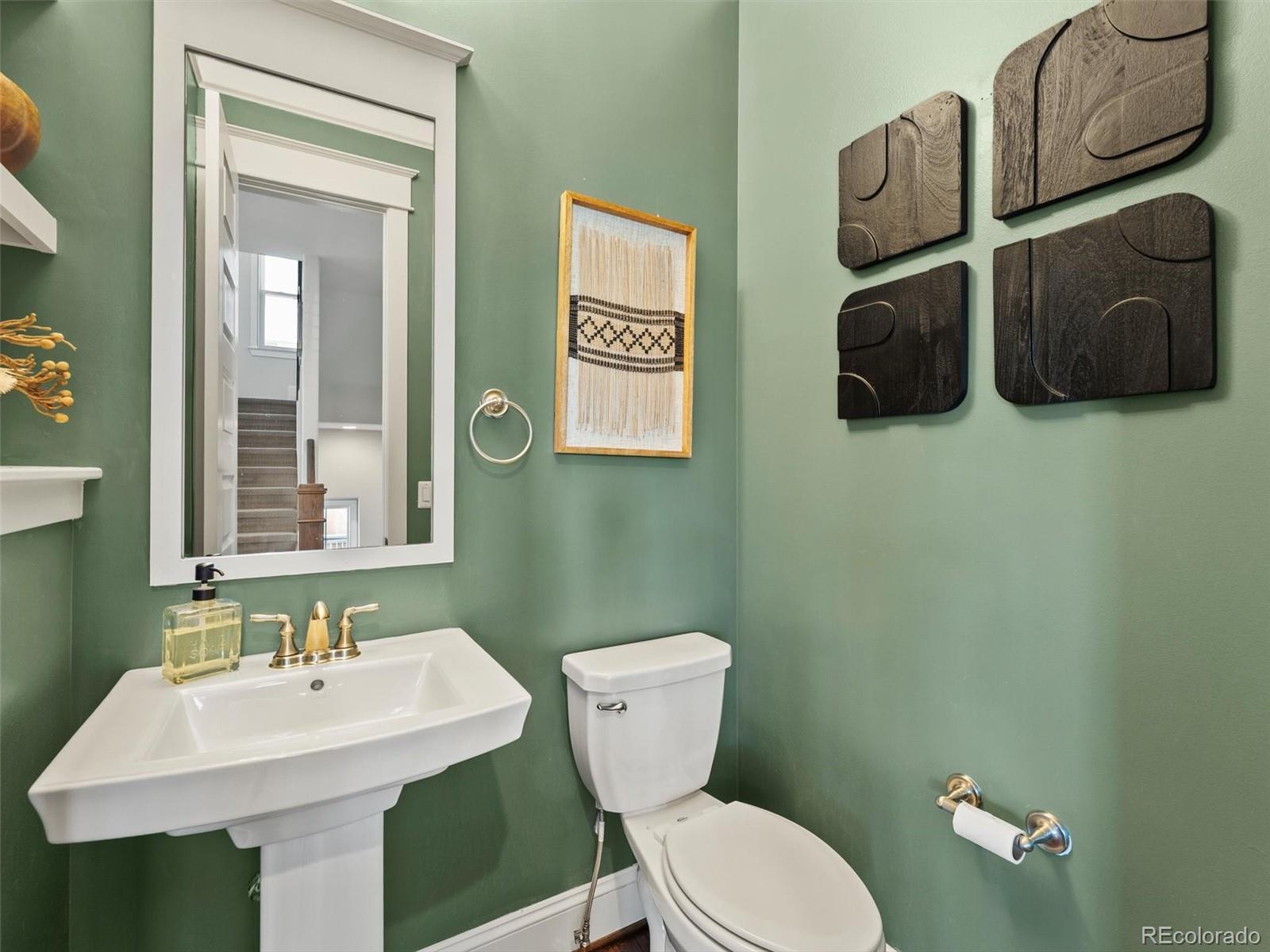 MLS Image #6 for 6092  chester street,denver, Colorado