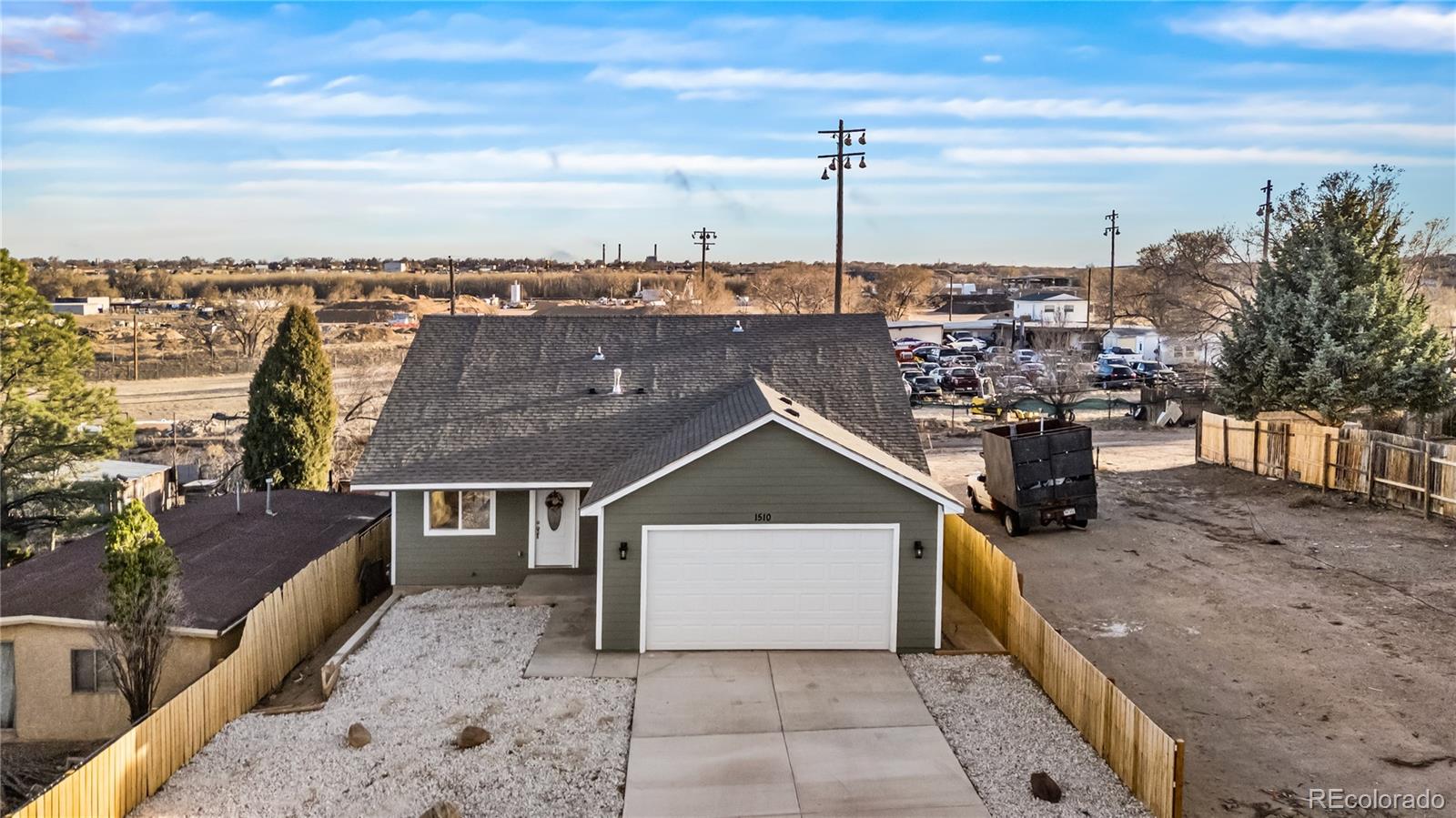 MLS Image #2 for 1510  grenadillo street street,pueblo, Colorado