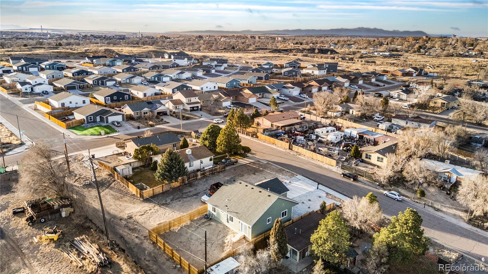 MLS Image #3 for 1510  grenadillo street street,pueblo, Colorado