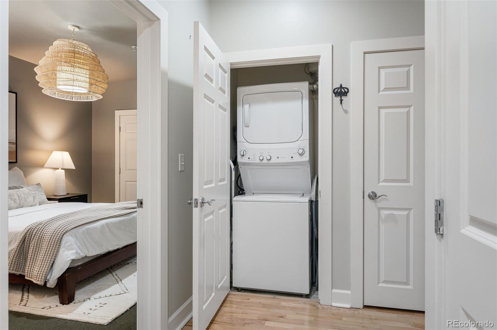 MLS Image #15 for 1630 n clarkson street,denver, Colorado