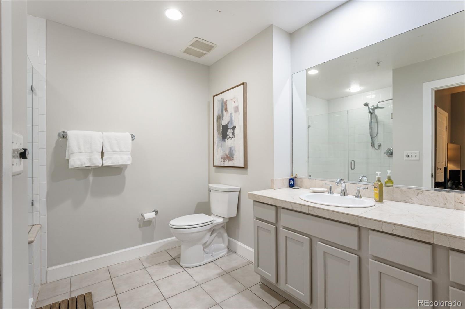 MLS Image #19 for 1630 n clarkson street,denver, Colorado