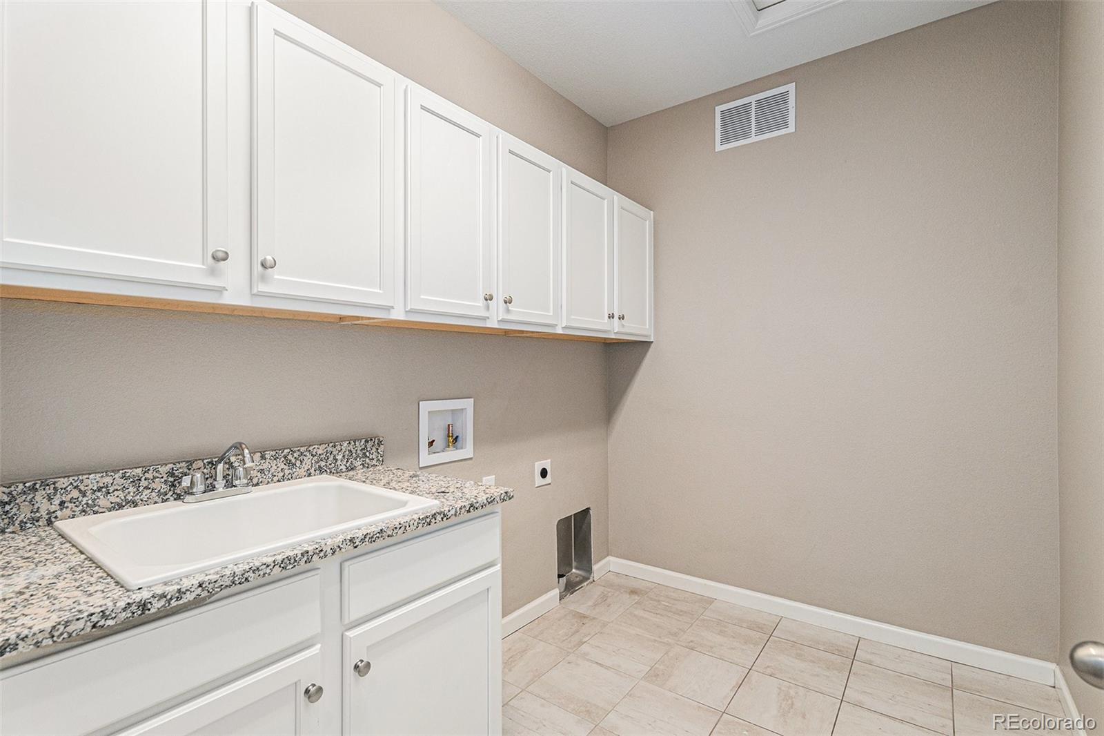 MLS Image #14 for 7287  greenwater circle,castle rock, Colorado