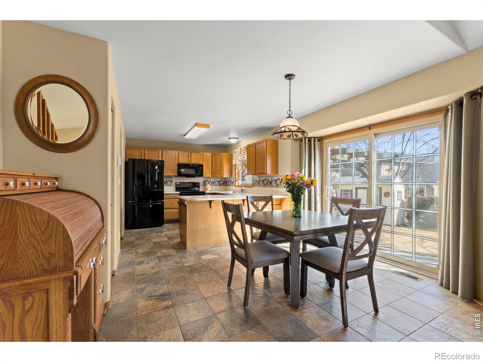 MLS Image #7 for 302 e 40th street,loveland, Colorado