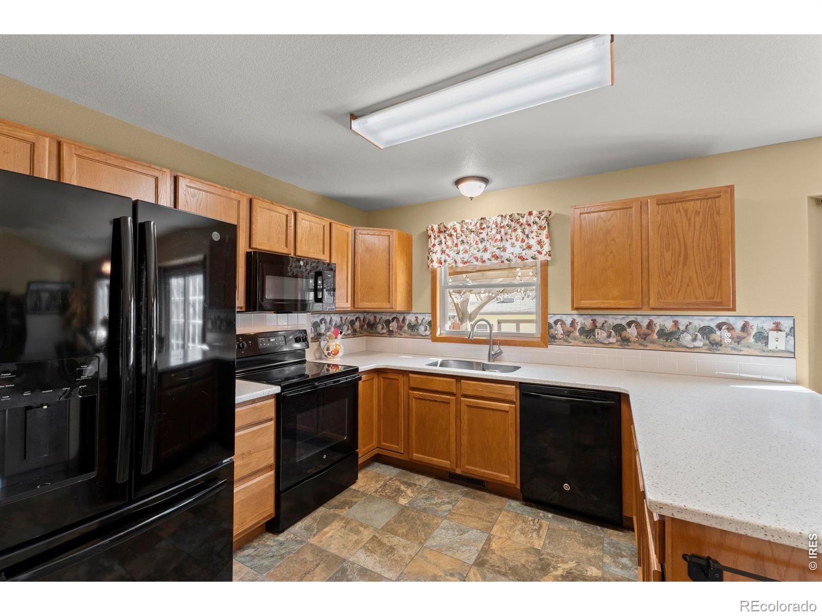 MLS Image #9 for 302 e 40th street,loveland, Colorado