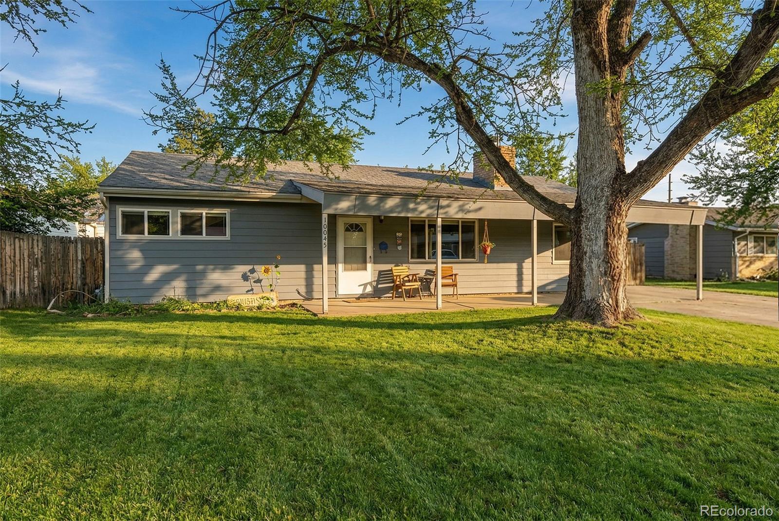 MLS Image #1 for 10045 w 8th place,lakewood, Colorado