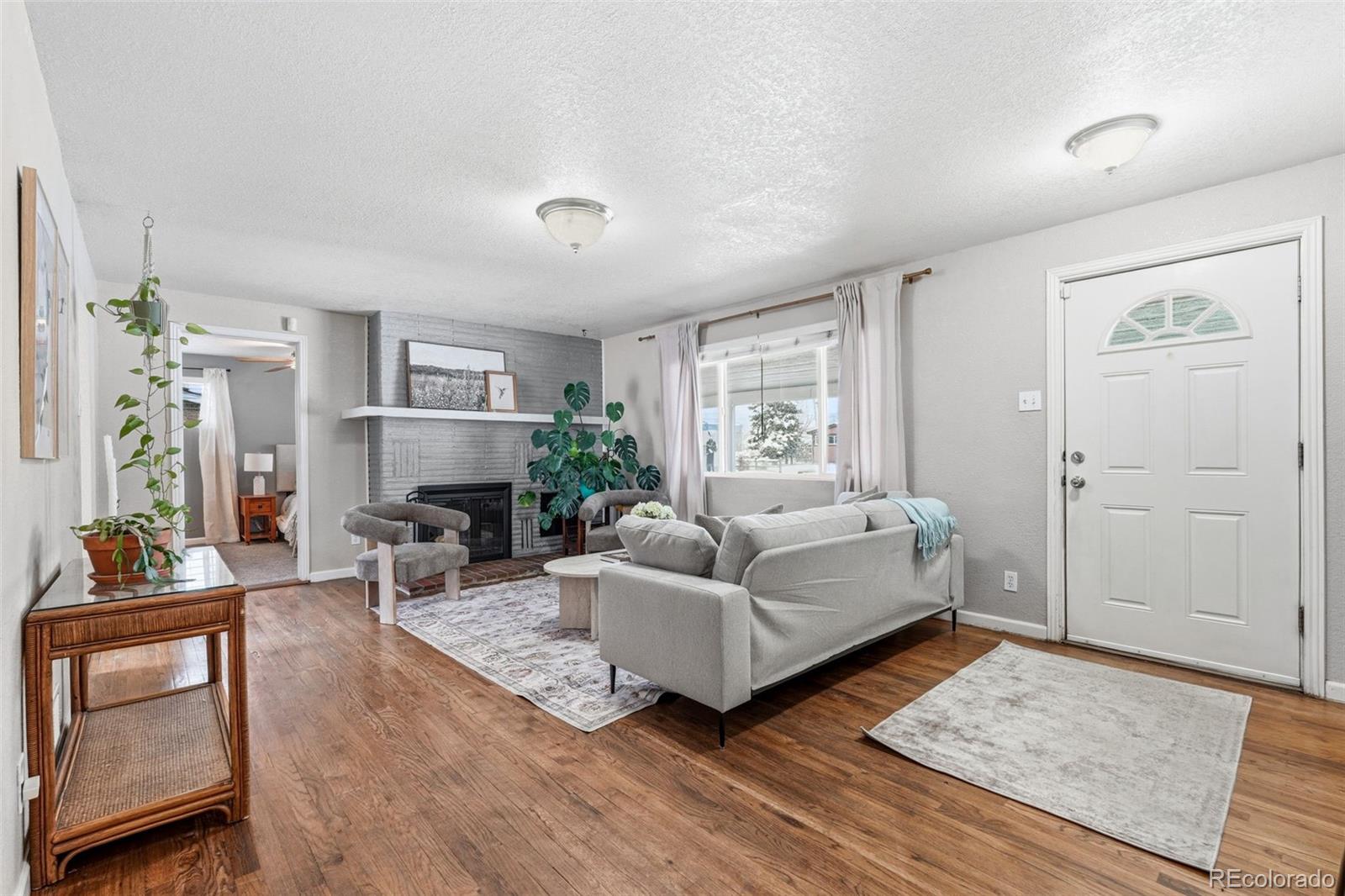 MLS Image #4 for 10045 w 8th place,lakewood, Colorado