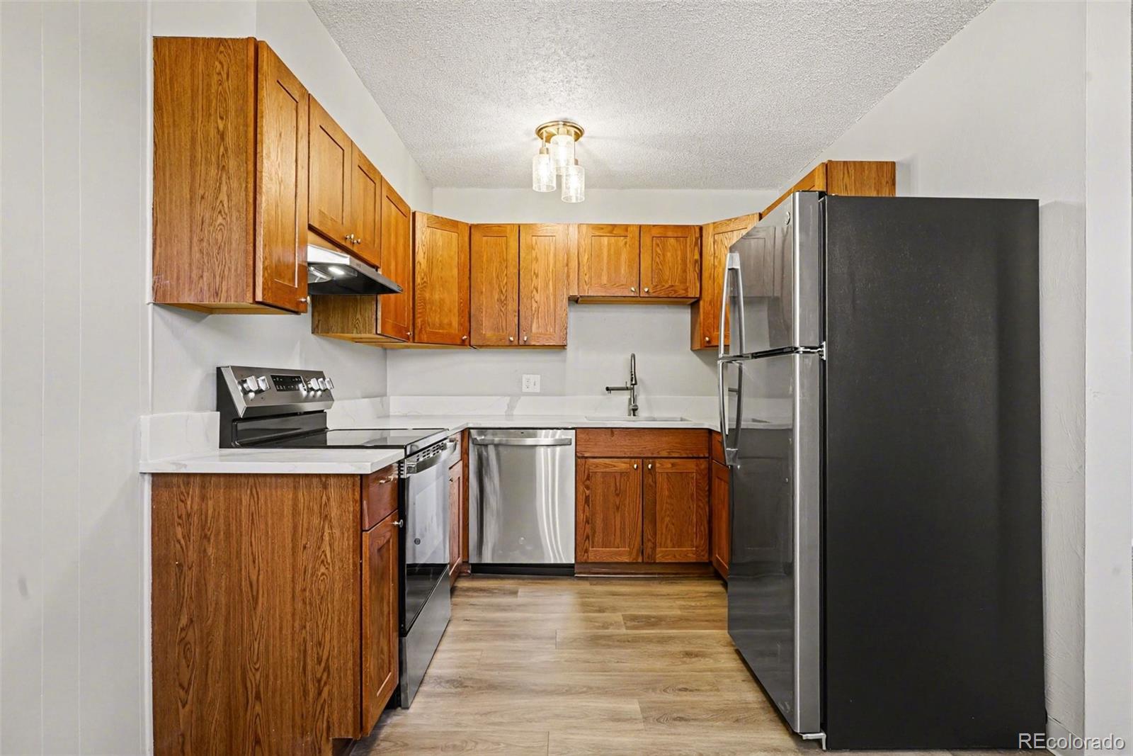 MLS Image #3 for 2120 s vaughn way,aurora, Colorado