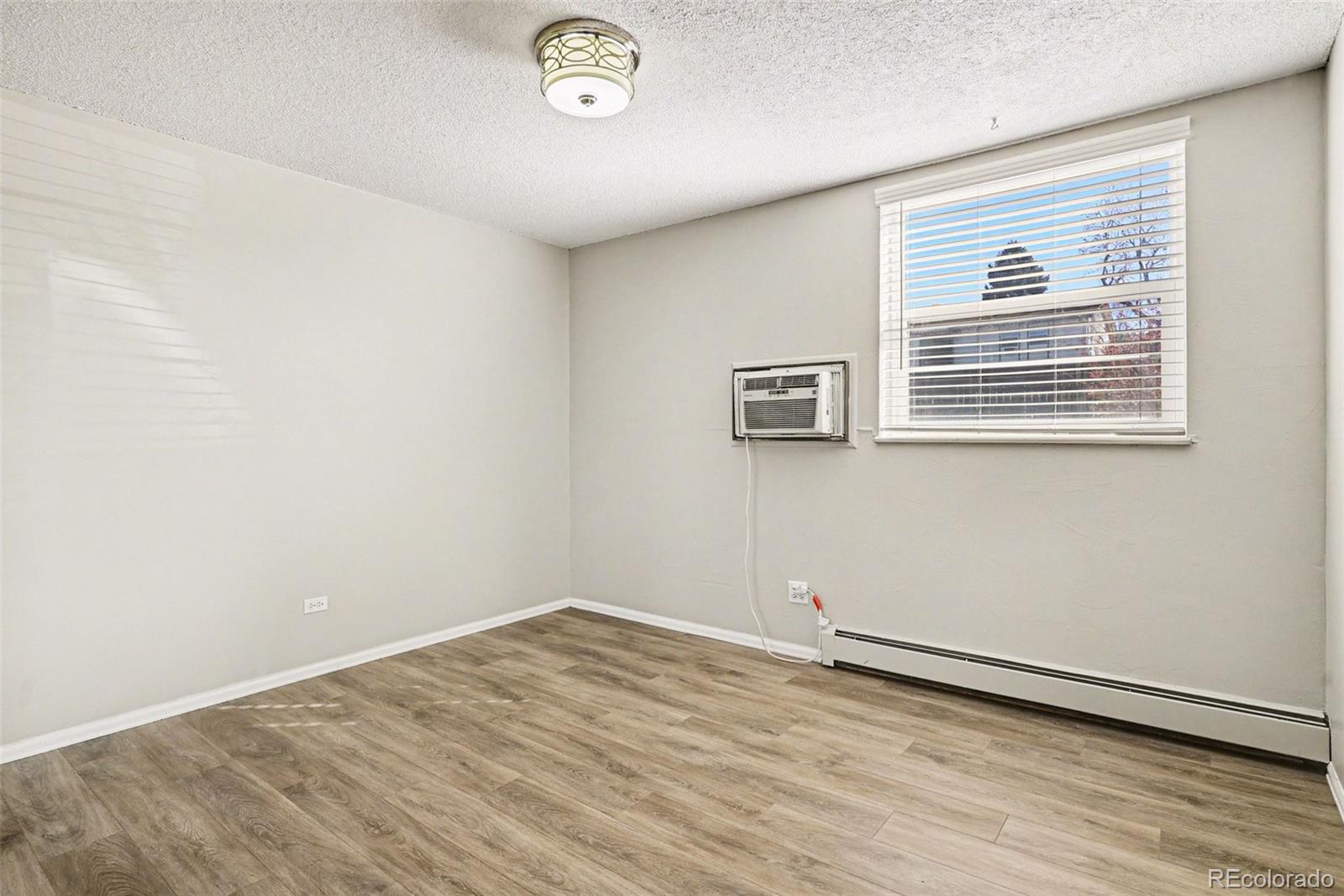 MLS Image #7 for 2120 s vaughn way,aurora, Colorado
