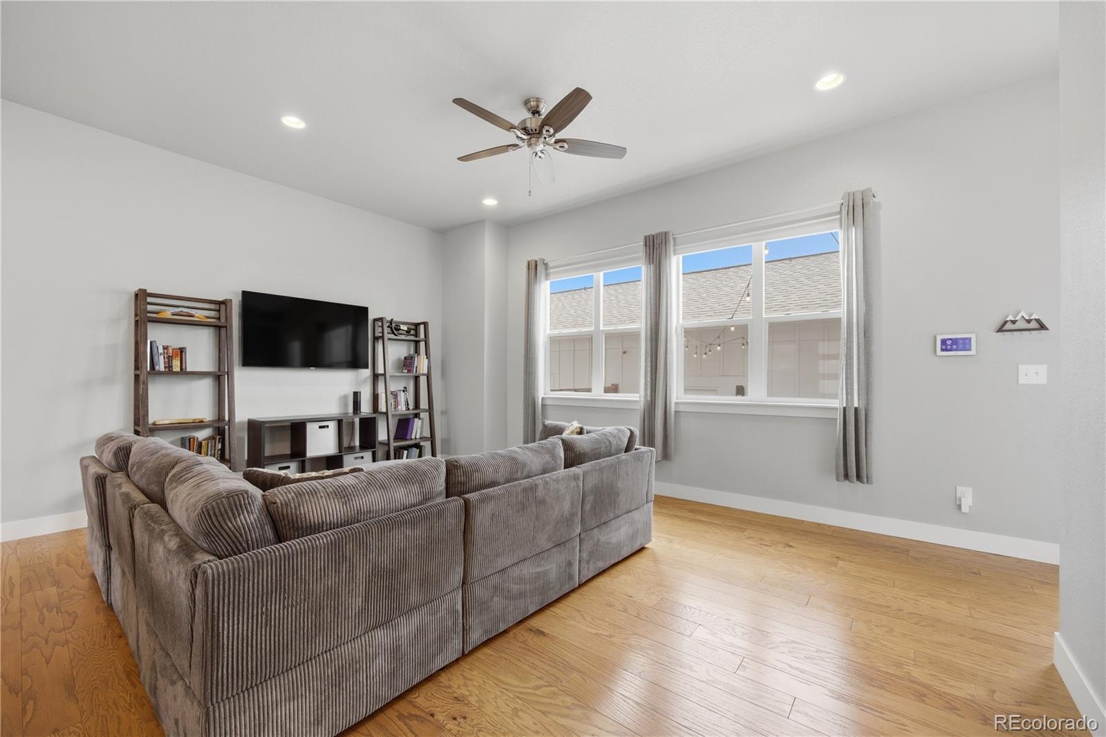 MLS Image #11 for 6033  galena street,denver, Colorado