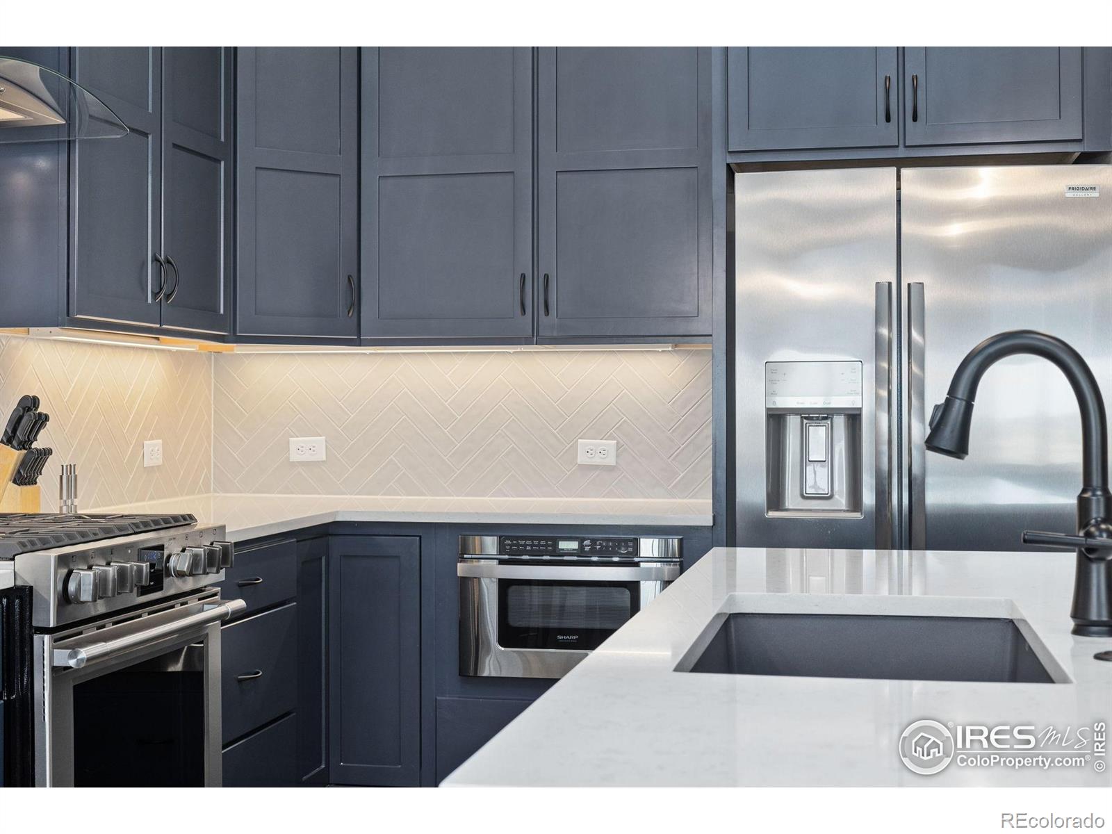 MLS Image #10 for 2748  prairie flax street,berthoud, Colorado