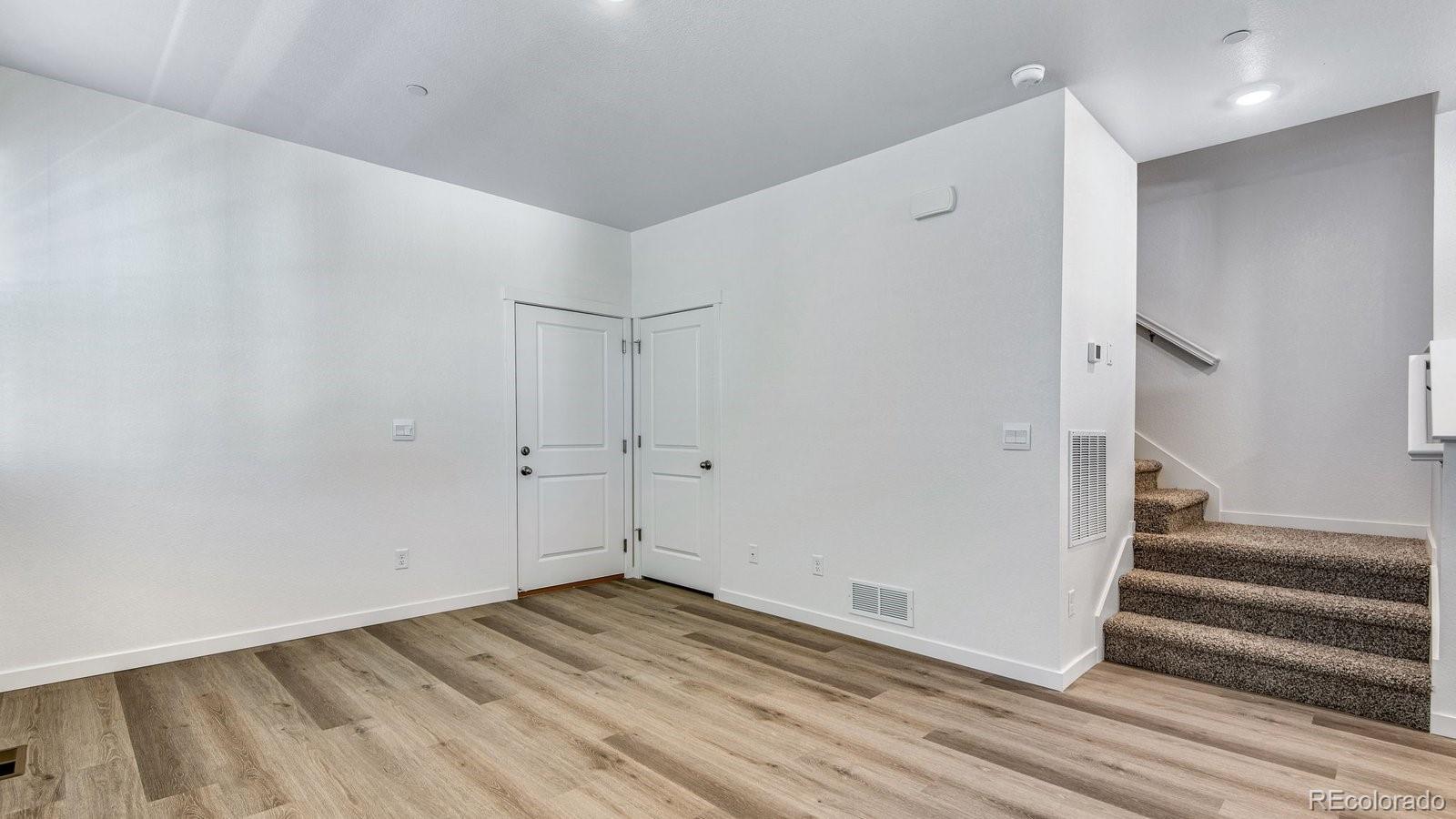 MLS Image #16 for 9803  bahama street,commerce city, Colorado