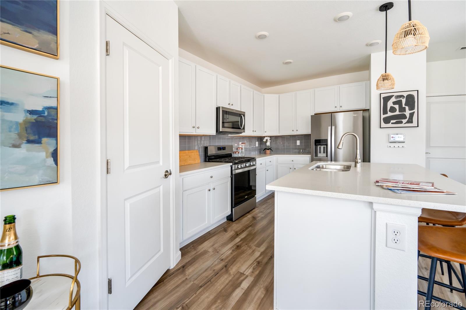 MLS Image #5 for 1828 s poplar court ,denver, Colorado